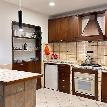 Bed & Breakfast Loft Style Taverna