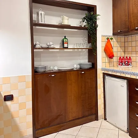 Loft Style Taverna Bed & Breakfast