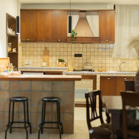 Bed & Breakfast Gaming Loft -sala Giochi & 10 Ospiti 4*