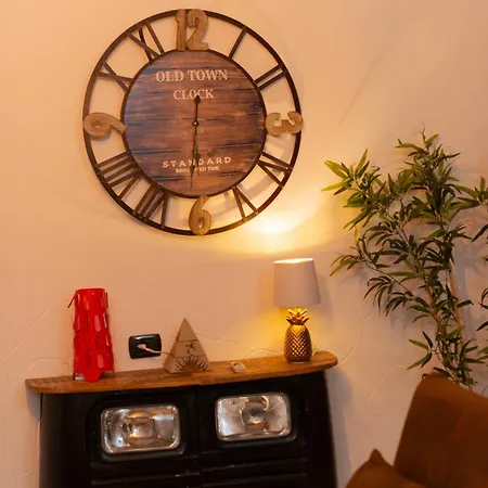 Gaming Loft -sala Giochi & 10 Ospiti 4*