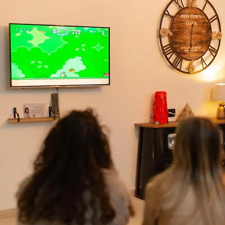 Gaming Loft -sala Giochi & 10 Ospiti Acomodação com café da manhã 