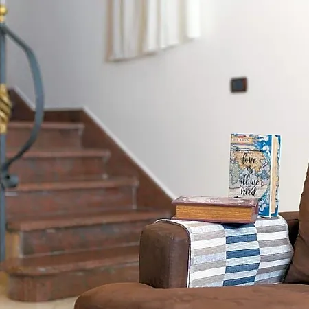 Gaming Loft -sala Giochi & 10 Ospiti 4*